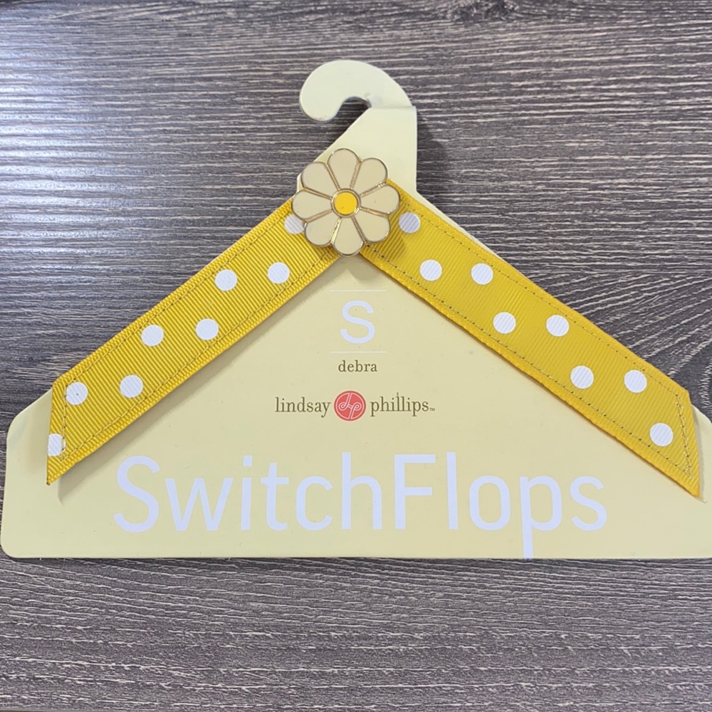 Lindsay Phillips SwitchFlops - Debra - size Small